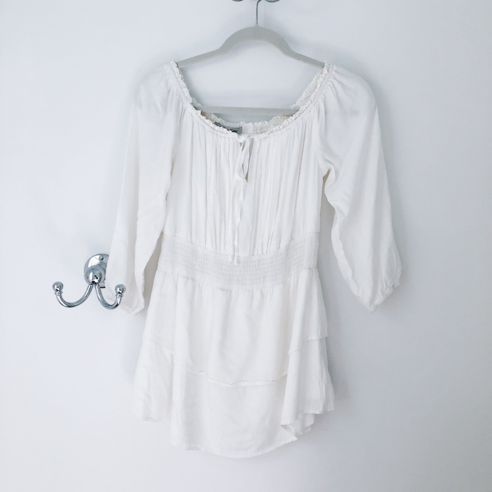 NEVER WORN WHITE GABE AND KATE LONG SLEEVE DRESS